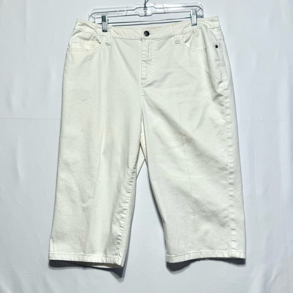 Christopher & Banks Womens Size 10 White Capris Excellent